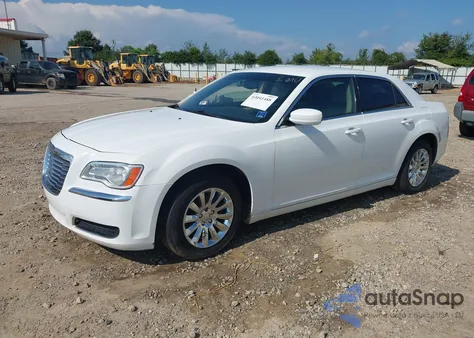 2013 Chrysler 300 Motown from USA, damaged, VIN 2C3CCAAG5DH508119